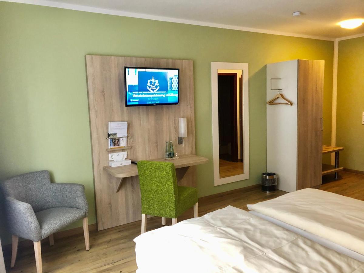 Hotel Zur Kanone Tautenhain ภายนอก รูปภาพ