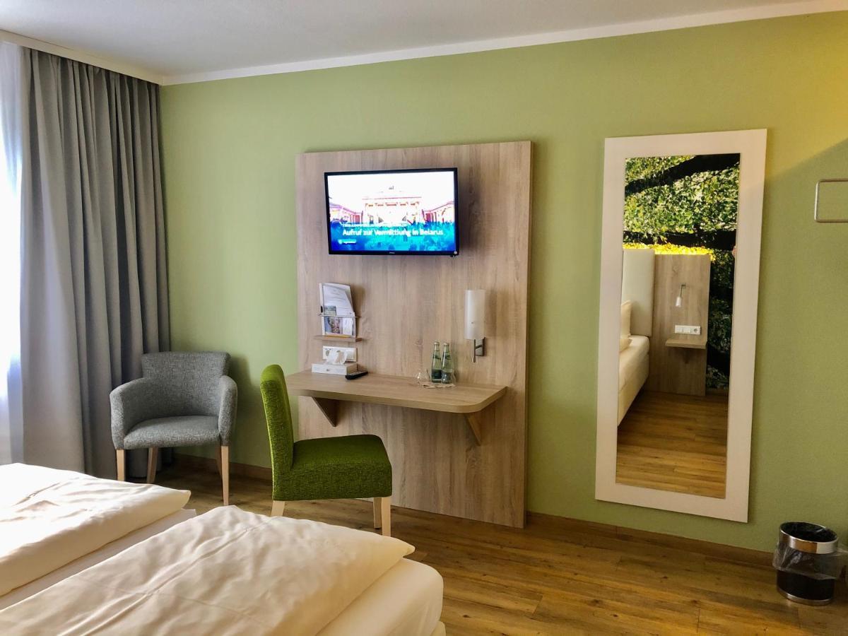 Hotel Zur Kanone Tautenhain ภายนอก รูปภาพ